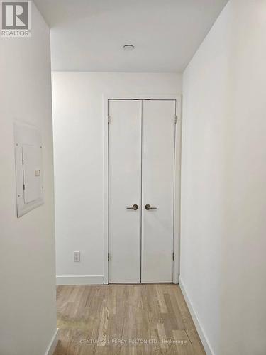 213 - 560 King Street W, Toronto, ON - Indoor Photo Showing Other Room