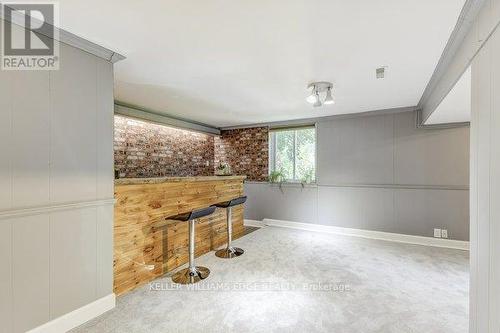 1216 De Quincy Crescent, Burlington, ON - Indoor Photo Showing Other Room
