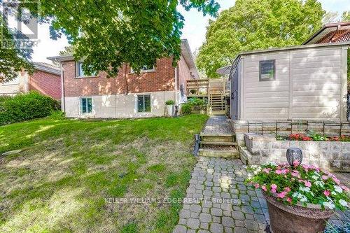 1216 De Quincy Crescent, Burlington, ON - Outdoor