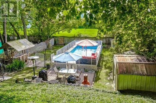 1216 De Quincy Crescent, Burlington, ON - Outdoor With Backyard