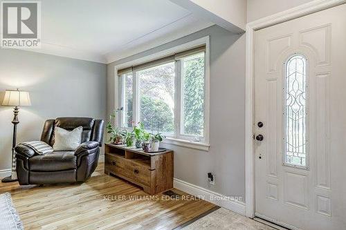 1216 De Quincy Crescent, Burlington, ON - Indoor