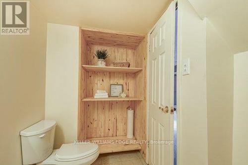 1216 De Quincy Crescent, Burlington, ON - Indoor Photo Showing Bathroom