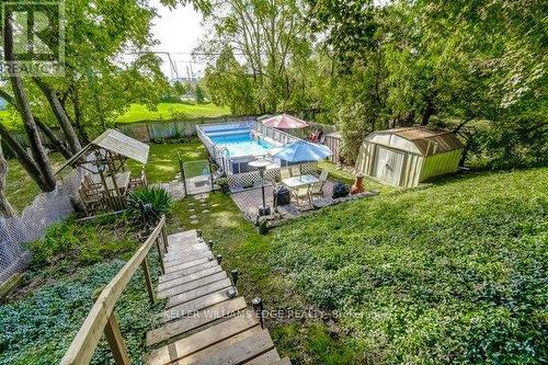 1216 De Quincy Crescent, Burlington, ON - Outdoor With Backyard
