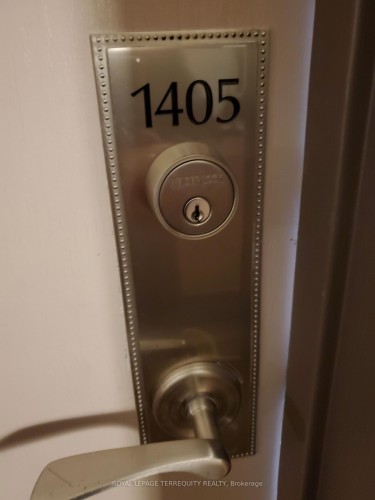 1405-99 Harbour Square, Toronto, ON -  Photo Showing Other Room