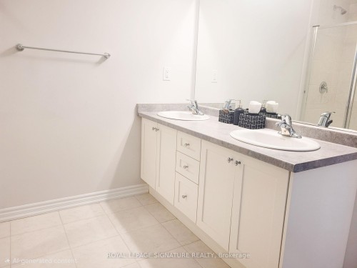 24 Kneale Street, Brantford, ON - Indoor Photo Showing Bathroom