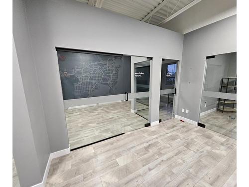 206 15272 Croydon Drive, Surrey, BC 