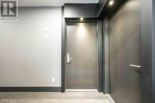 3405 - 403 Church Street, Toronto, ON - Indoor