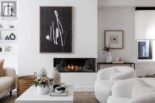 424 Clendenan Avenue, Toronto, ON - Indoor Photo Showing Other Room