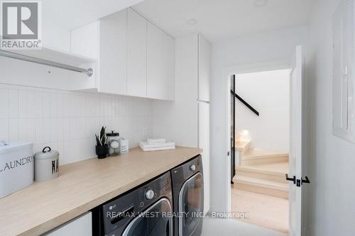 424 Clendenan Avenue, Toronto, ON - Indoor Photo Showing Laundry Room