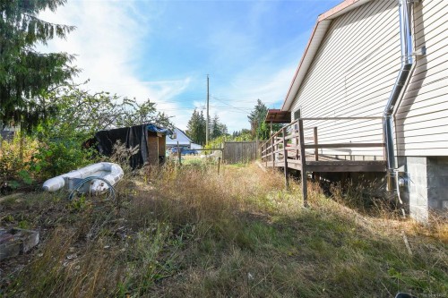 3390 Nikkei Pl, Cumberland, BC 