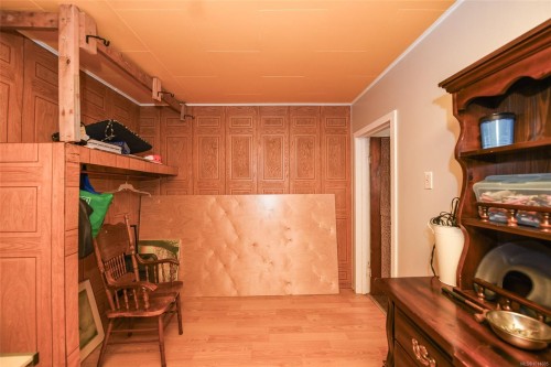 3390 Nikkei Pl, Cumberland, BC 