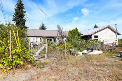 3390 Nikkei Pl, Cumberland, BC 