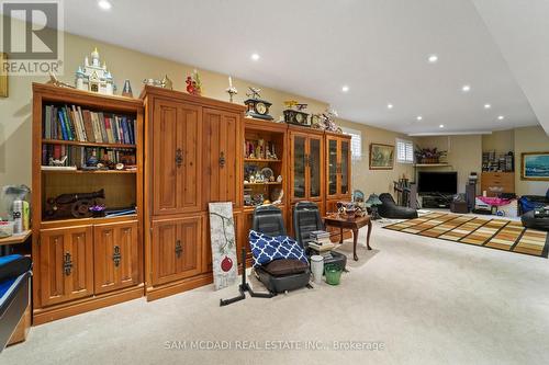 32 Pennsylvania Crescent, Kitchener, ON - Indoor