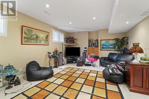 32 Pennsylvania Crescent, Kitchener, ON - Indoor