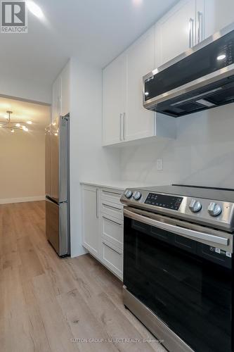 207 - 2228 Trafalgar Street, London East (East I), ON - Indoor Photo Showing Kitchen