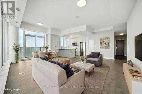 3907 - 805 Carling Avenue, Ottawa, ON - Indoor Photo Showing Living Room