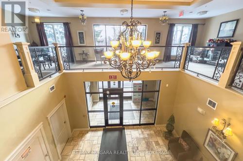 306 - 2799 St. Paul Avenue, Niagara Falls (Stamford), ON - Indoor Photo Showing Other Room