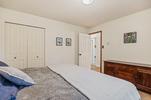 4589 Kilmarnock Dr, Courtenay, BC 