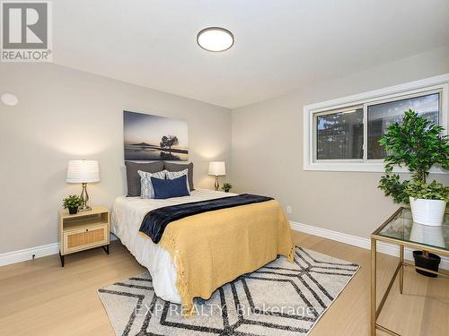 6921 Avila Road, Mississauga, ON - Indoor Photo Showing Bedroom