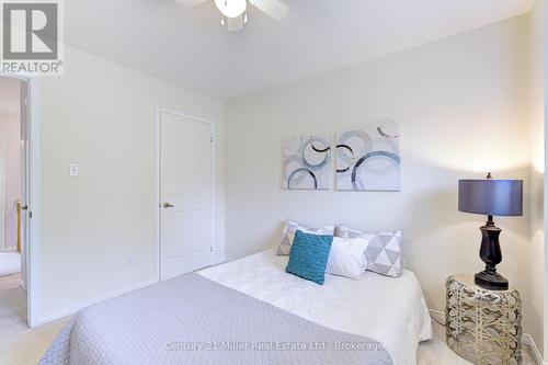 474 Marlatt Drive, Oakville (Ro River Oaks), ON - Indoor Photo Showing Bedroom