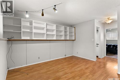 1003 Broad Street N, Regina, SK - Indoor