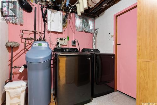 1003 Broad Street N, Regina, SK - Indoor