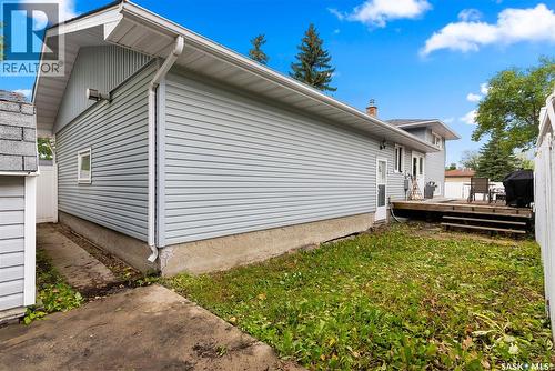 1003 Broad Street N, Regina, SK - Outdoor With Exterior