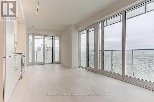 2103 - 3900 Confederation Parkway, Mississauga, ON - Indoor Photo Showing Other Room