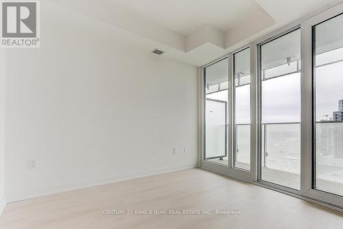 2103 - 3900 Confederation Parkway, Mississauga, ON - Indoor Photo Showing Other Room