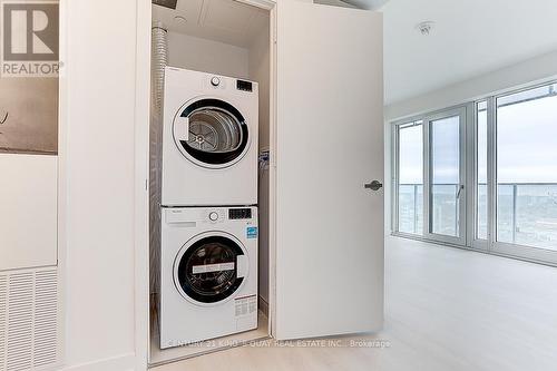 2103 - 3900 Confederation Parkway, Mississauga, ON - Indoor Photo Showing Laundry Room