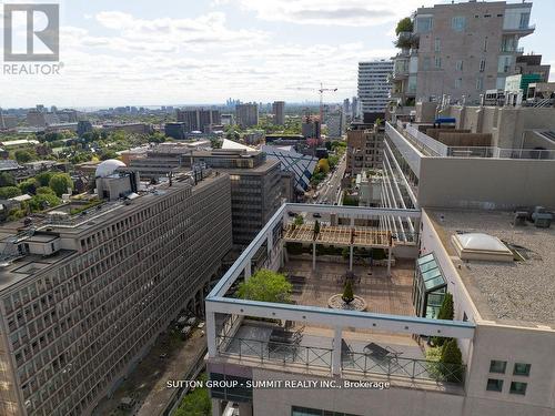 Ph07 - 102 Bloor Street W, Toronto, ON - Outdoor