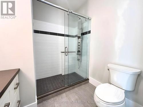 Ph4 - 181 James Street N, Hamilton, ON - Indoor Photo Showing Bathroom