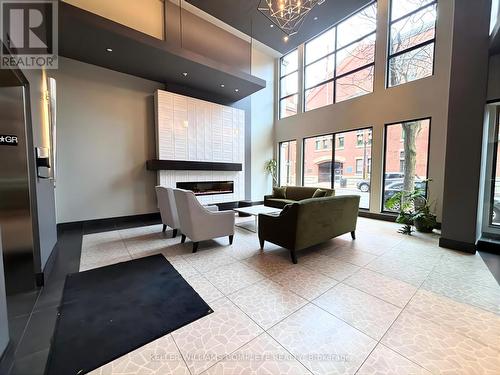 Ph4 - 181 James Street N, Hamilton, ON - Indoor Photo Showing Other Room