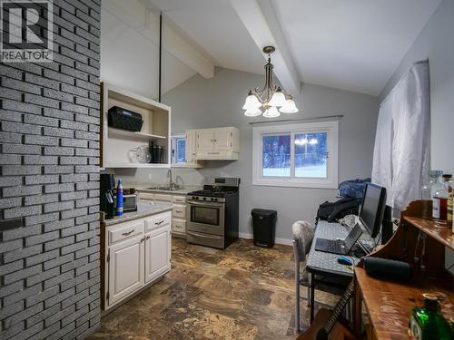 2630 Norwood Road, Quesnel, BC - Indoor