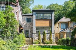 2ND FLOOR - 109 NEVILLE PARK BOULEVARD  Toronto, ON M4E 3P7