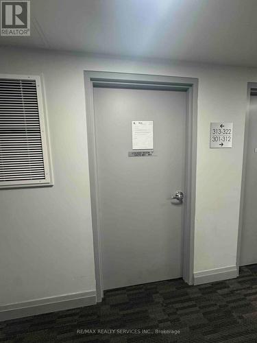 303 - 95 Attmar Drive, Brampton, ON - Indoor Photo Showing Other Room