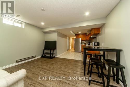 1447 Fleming Court, Oshawa, ON - Indoor