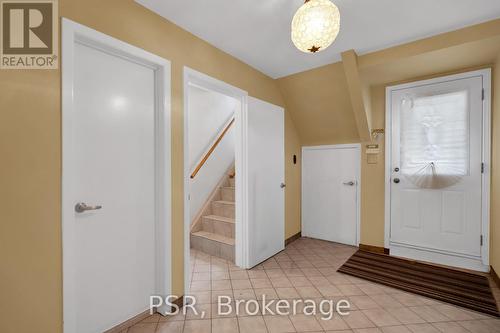 60 Bamford Crescent, Toronto, ON - Indoor Photo Showing Other Room