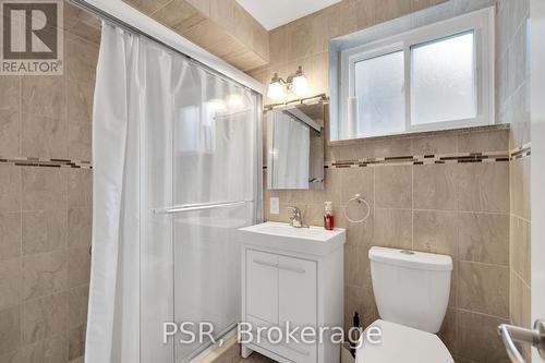 60 Bamford Crescent, Toronto, ON - Indoor Photo Showing Bathroom
