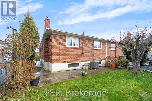 60 Bamford Crescent, Toronto, ON - Outdoor