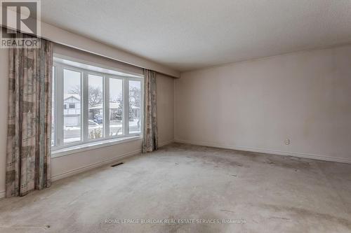 2374 Duncaster Drive, Burlington, ON - Indoor Photo Showing Other Room
