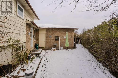 2374 Duncaster Drive, Burlington, ON - Outdoor