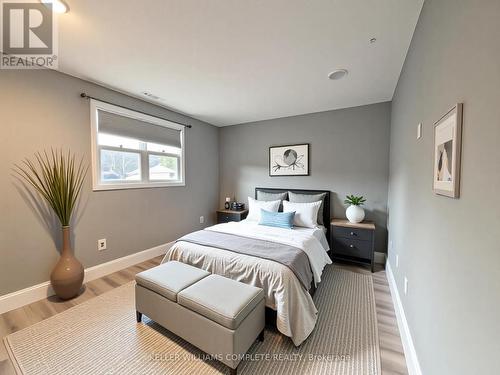 A - 255 Blackhorne Drive, Kitchener, ON - Indoor Photo Showing Bedroom