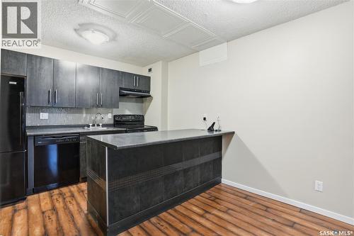505 430 5Th Avenue N, Saskatoon, SK - Indoor Photo Showing Kitchen