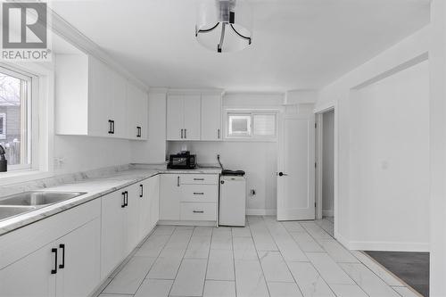 365 Bruce St, Sault Ste. Marie, ON - Indoor Photo Showing Kitchen