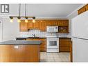 125 Applecrest Court, Kelowna, BC  - Indoor Photo Showing Kitchen 