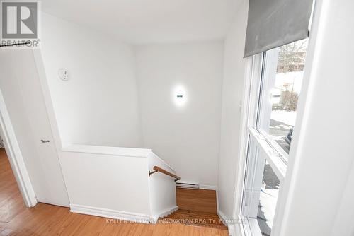 9A - 25 Britten Close, Hamilton, ON - Indoor Photo Showing Other Room