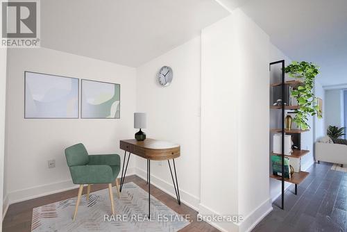 1002 - 955 Bay Street, Toronto, ON - Indoor Photo Showing Other Room
