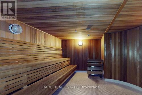 1002 - 955 Bay Street, Toronto, ON - Indoor Photo Showing Other Room
