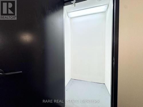 1002 - 955 Bay Street, Toronto, ON -  Photo Showing Other Room